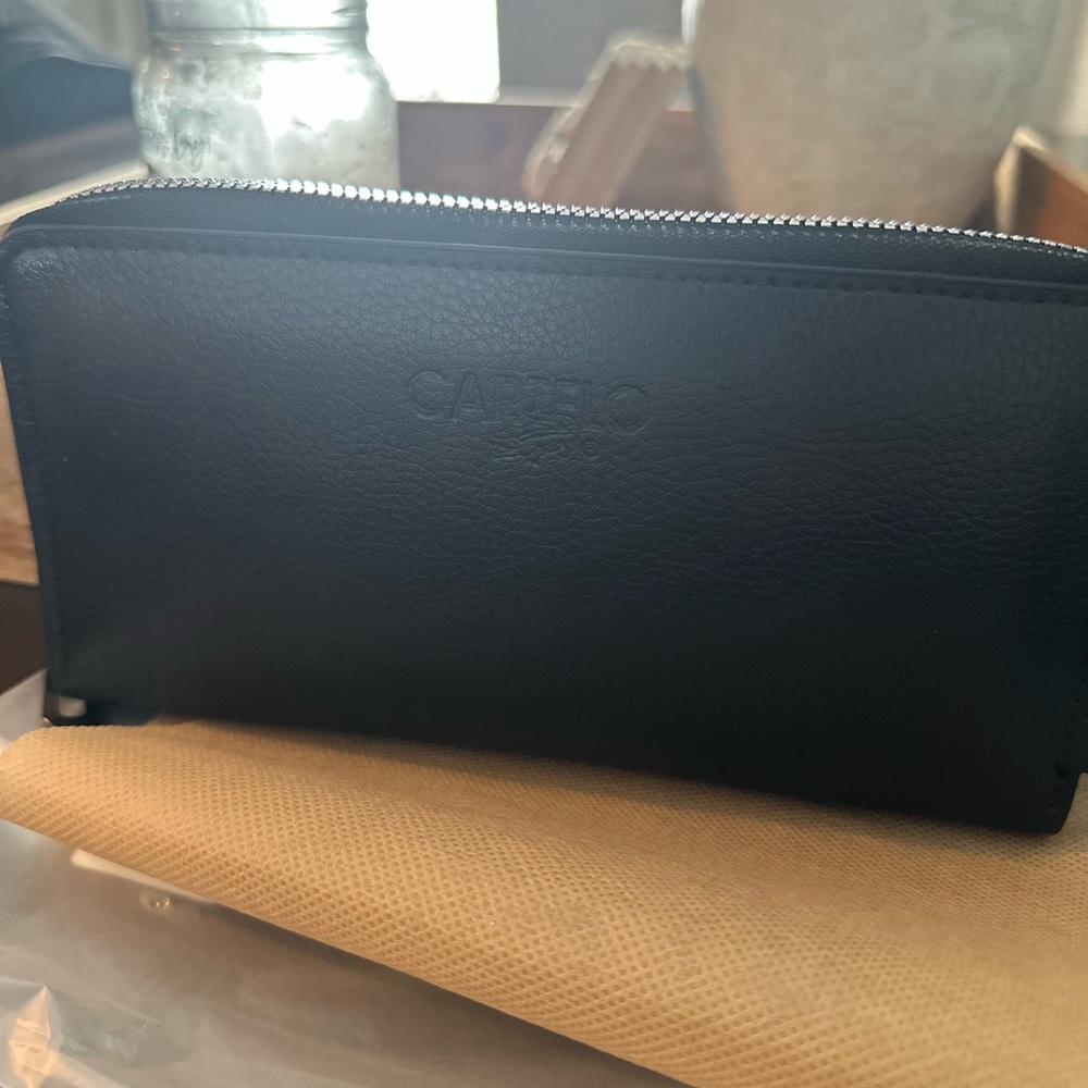Women’s carielo Wallet